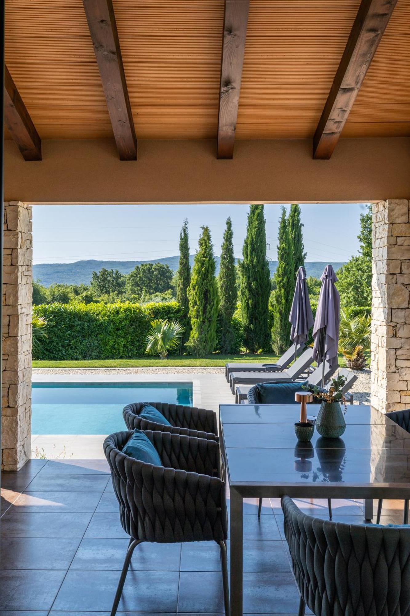 Villa Labin In Zartinj - Luxury Privacy Heated Pool With Auto Cover Exterior photo
