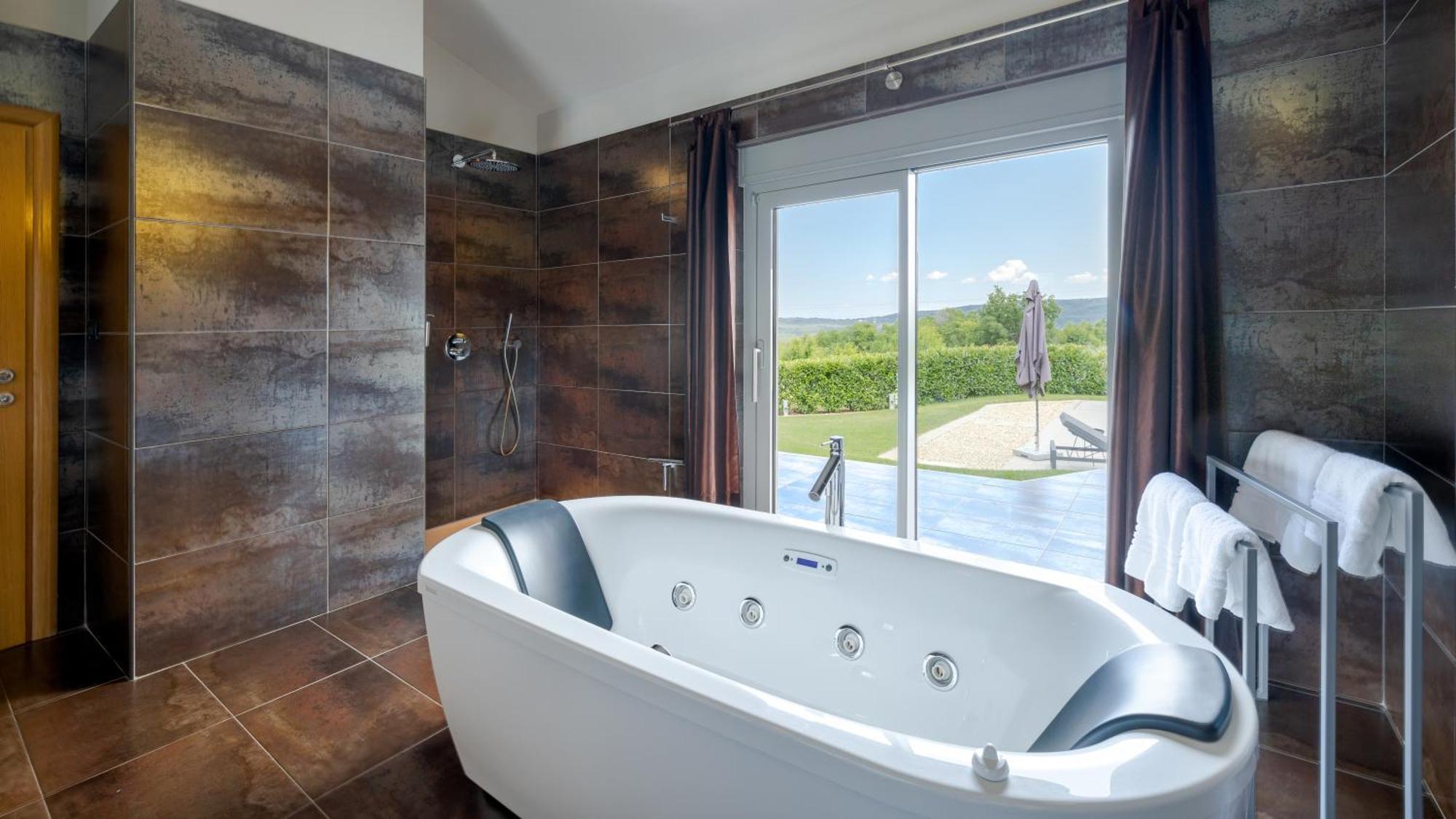 Villa Labin In Zartinj - Luxury Privacy Heated Pool With Auto Cover Exterior photo